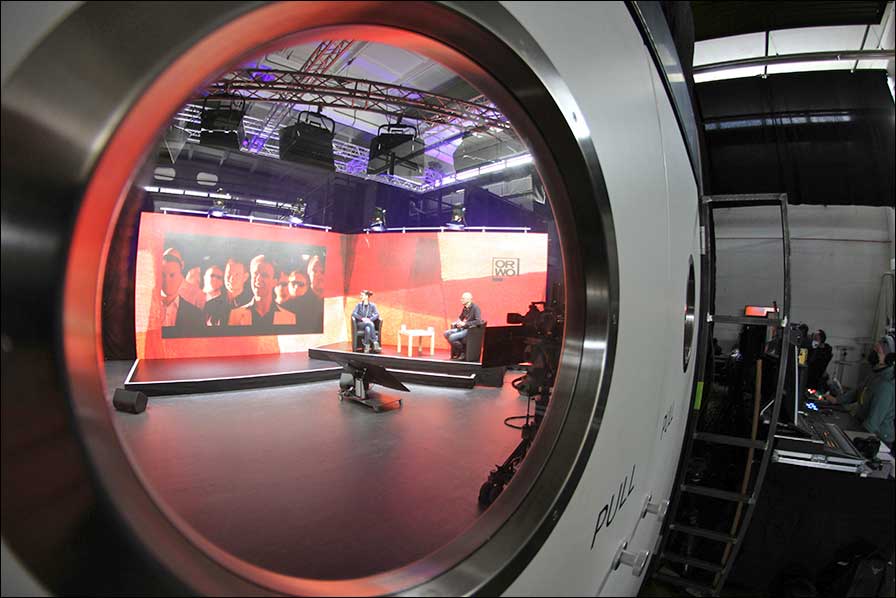 ELATION KL Panels im Studiobetrieb bei der AUDIO+FRAMES Veranstaltungstechnik GmbH (Fotos: Ronald Ullrich)