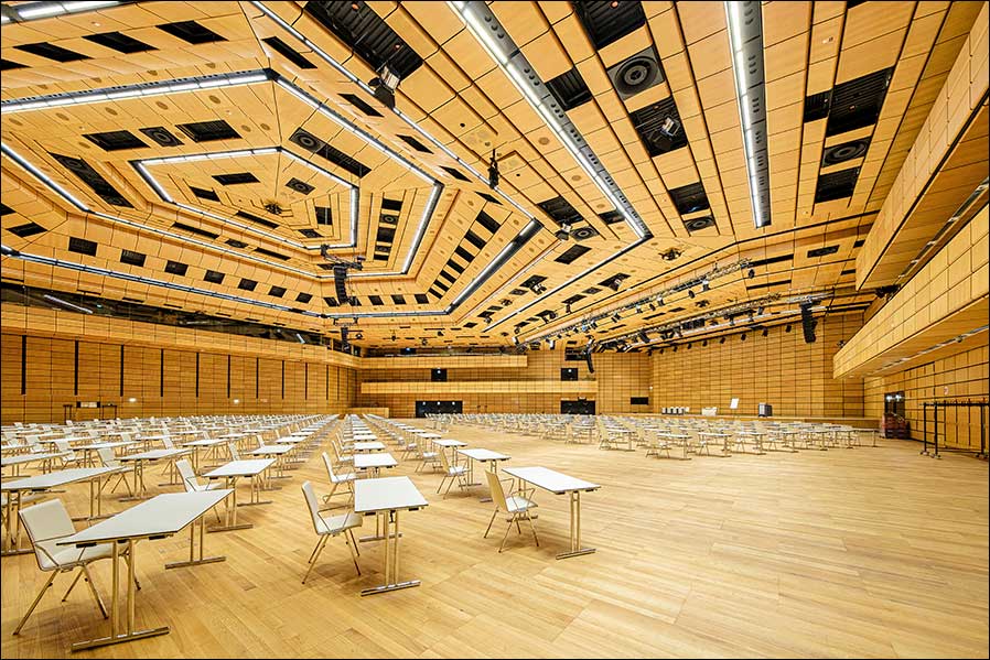 Austria Center Vienna setzt auf Lautsprechersysteme von Meyer Sound (Fotos: Thomas Magyar)