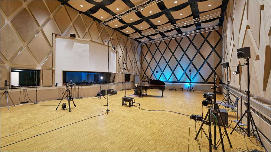 Ein Highlight im Tonstudio Tessmar ist der 190 qm große Aufnahmesaal