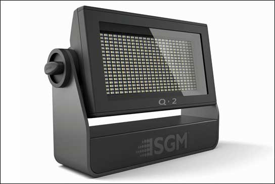 Der SGM Q•2 kommt als RGBW-Flood, Blinder und Strobelight
