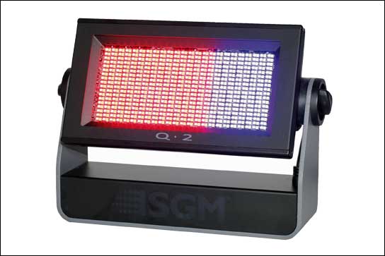 Der SGM Q•2 kommt als RGBW-Flood, Blinder und Strobelight
