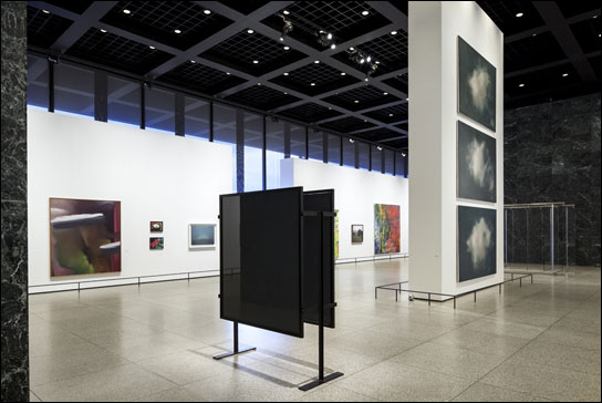 Richter-Ausstellung in Berlin. Für das Licht sorgten 10 Acclaim PC T27-Systeme
