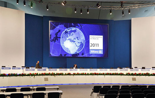 Allianz Hauptversammlung 2011 mit G + B auf DieReferenz.de