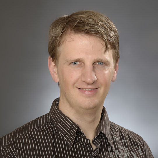 Philipp Albert bei Klotz ais auf DieReferenz.de