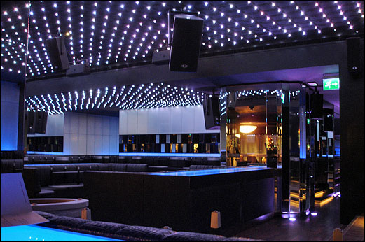 Dynacord in Beiruts "Whisky Mist" auf DieReferenz.de