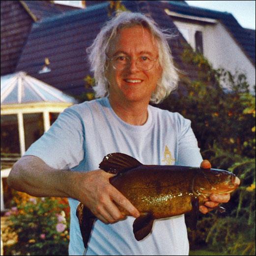 DiGiCo Chefentwickler John Stadius mit Fisch