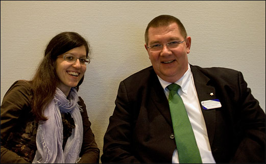 Julia Herwartz und Markus M. Jessberger beim Interview für DieReferenz.de
