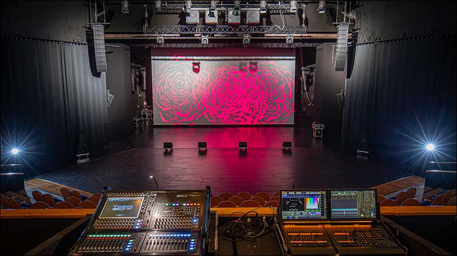 Jan-Kochanowski-Theater c Paweł Daszkiewicz