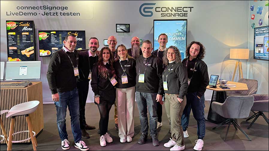 Das connectSignage-Team freut sich auf die Neuerungen im Jahr 2026 und auf die ISE in Barcelona (Foto: connectSignage)
