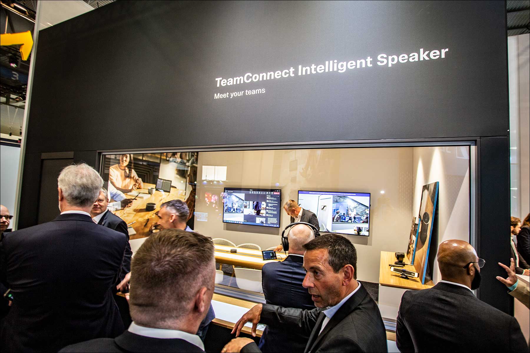 Neu bei Sennheiser: TeamConnect Intelligent Speaker