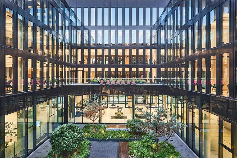 Sparkasse Bremen Innenhof (Foto: www.StudioGataric.ch)