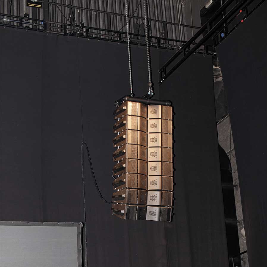 PK Sound Robotic Line Array
