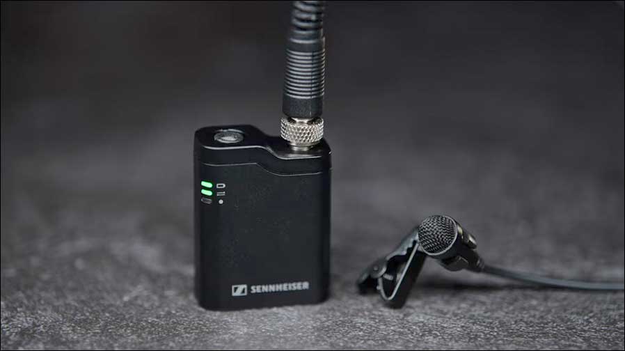 Das Ansteckmikrofon kann darüber hinaus auch als Minisender für ein unauffälliges externes Lavalier-Mikrofon verwendet werden