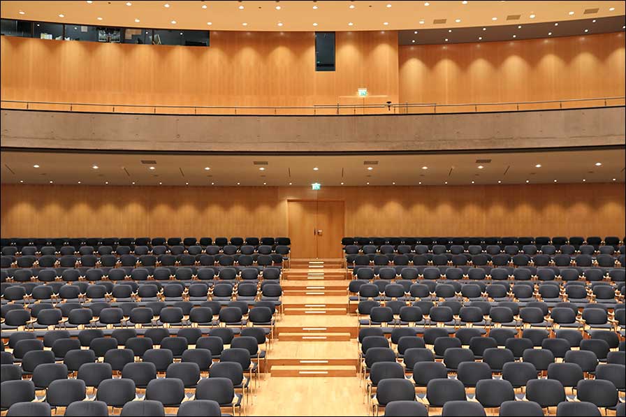 Dank ASC jetzt mit LED-Technik: die Stadthalle Tuttlingen