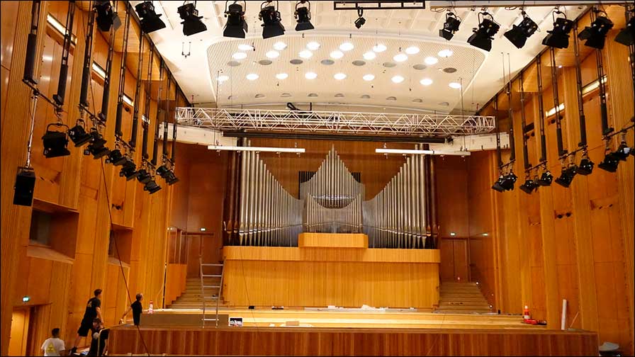 Unter Denkmalschutz: der Klaus-von-Bismarck-Saal des WDR Köln.