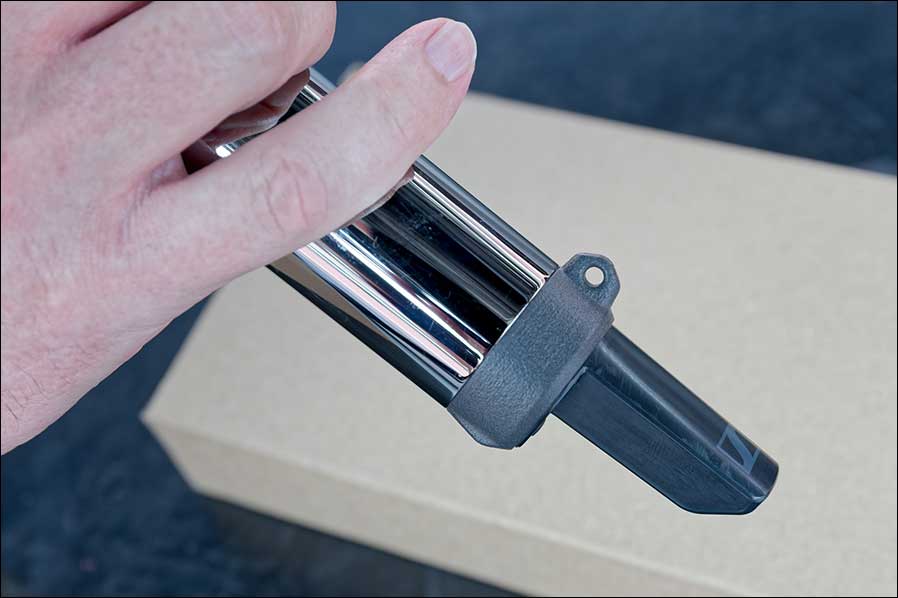 Sicherungsöse am Spectera Handsender