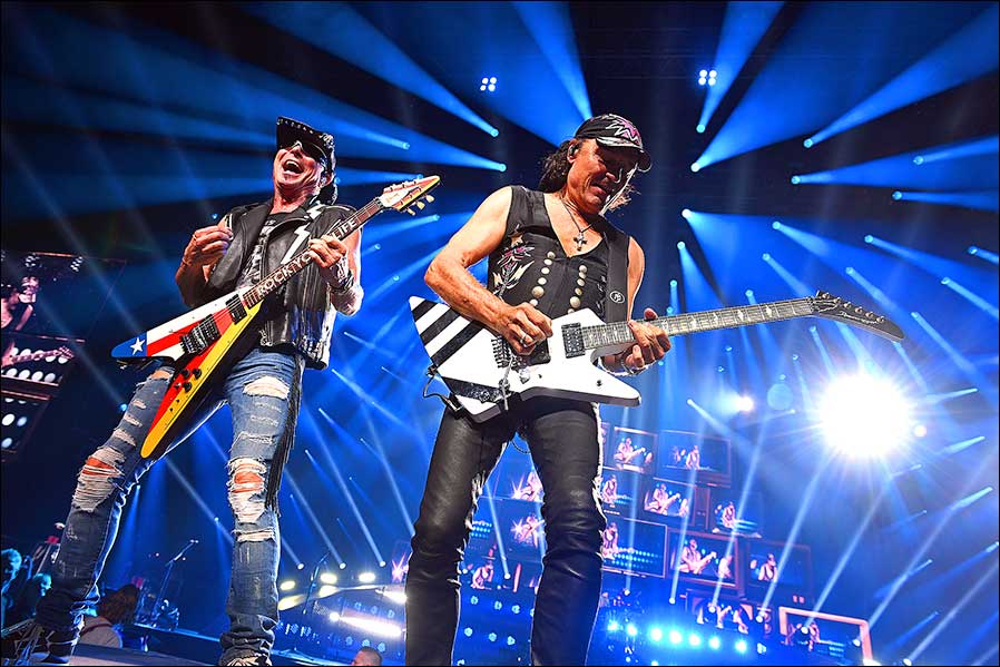 Bei den Scorpions steht ROBE im Rider: Bilder von "Rock Believer"-Welttournee (Fotos: Stephan Kwiecinski)