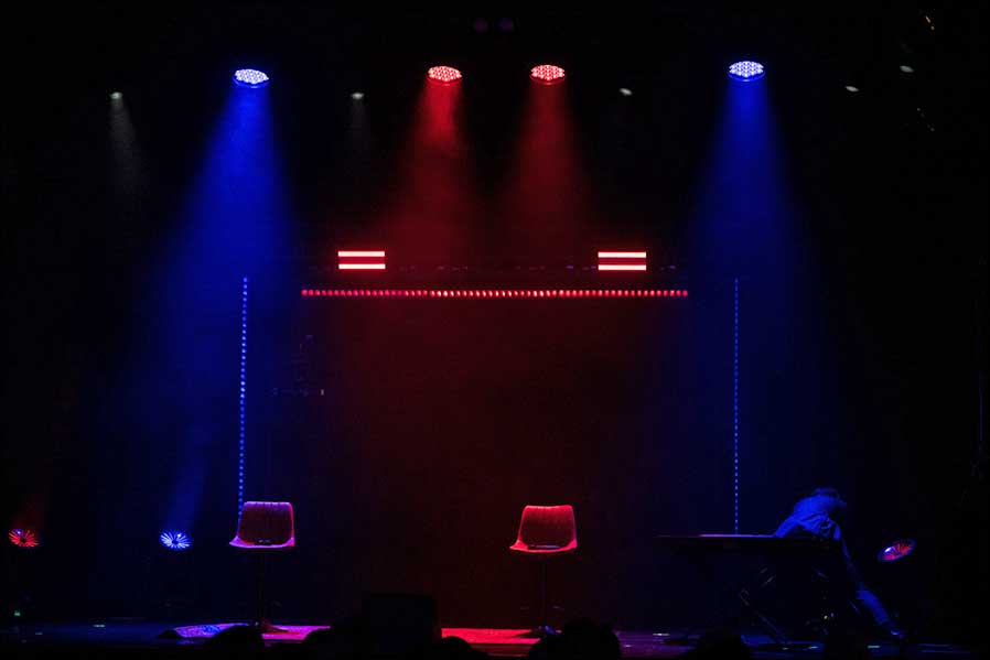 Kwick Lights setzte auf ETC: Sechs Lonestars, sechs TurboRay und vier SolaPix 19 gehörten zu den wichtigsten Tools der Produktion (Fotos: Foto Studio Hesse / Nürnberg)