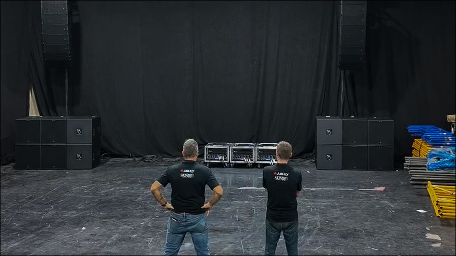 Jetzt auch in den USA: HK Audio COSMO Line Array (Foto: HK Audio)