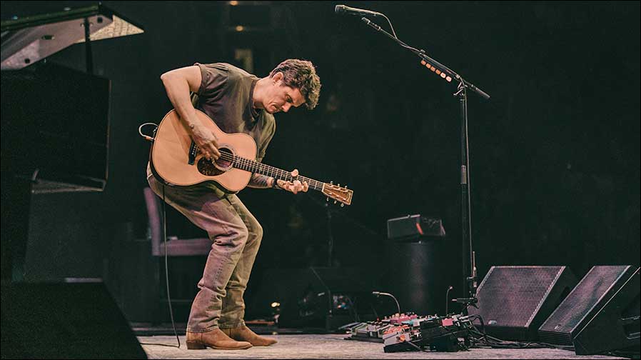 Unterwegs mit Meyer Sound PANTHER: John Mayer (Foto: Thomas Falcone).