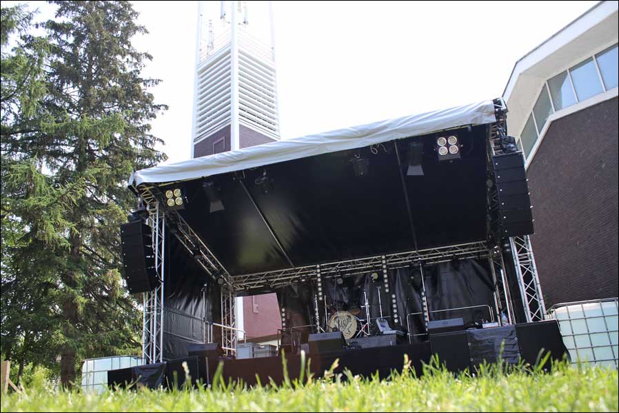 AMBOstage von LichtSchall im Einsatz beim Gemeindefest der ev. und kath. Gemeinde Winz Baak in Hattingen