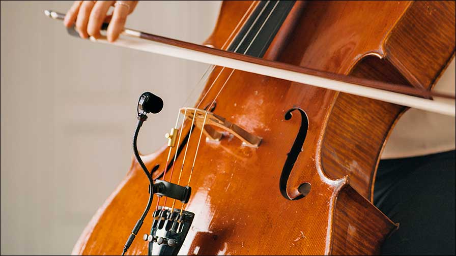 Miniature Clip Mic-System am Cello (Foto: Orchester-Akademie der Staatsoper Unter den Linden, Berlin)
