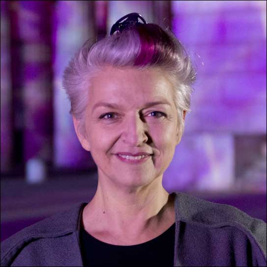 Die Lichtkünstlerin Victoria Coeln