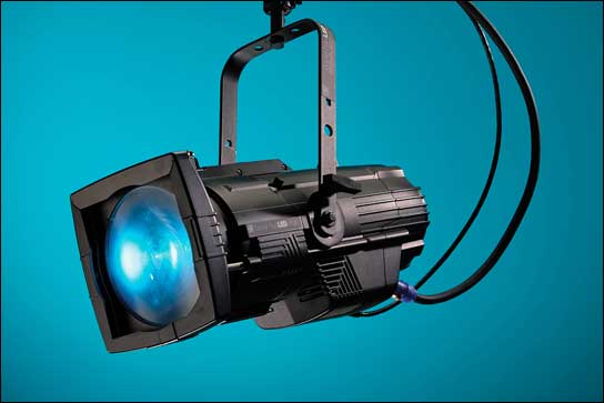 ETC zeigt das neuste Mitglied in der Source-Four-LED-Familie: den Source-Four-LED-Fresnel-Adapter.