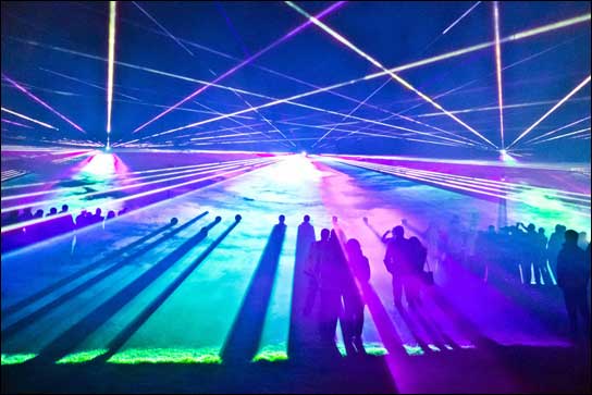 Fast 15 Minuten dauerte die Lasershow von HB-Laser an der Aalener Hochschule