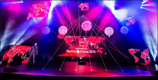Spektakuläre Show zur Eröffnung der Hannover Messe Industrie 2015