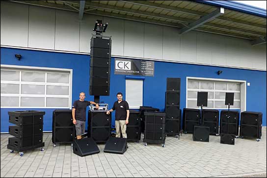 Selbstbild mit ProAudio-Technology-Systemen: Thomas Müller (links) und Christopher Klar.