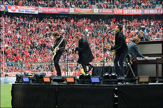 One Republic bei der Halftime-Show