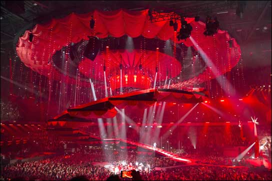 Eine Produktion mit Movecat-Equipment: "Vrienden van Amstel"  (Foto: Frontline Rigging and Motion).