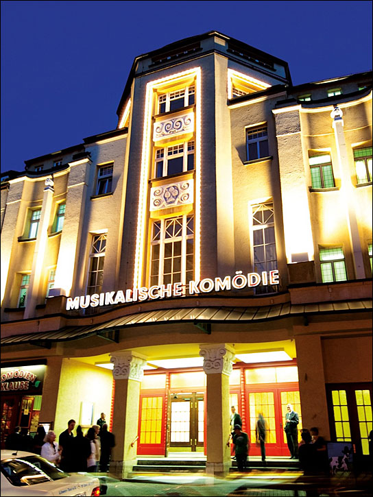 Jetzt mit Alcons Audio: Die Musikalische Komödie in Leipzig (Foto: Dirk Brzoska).