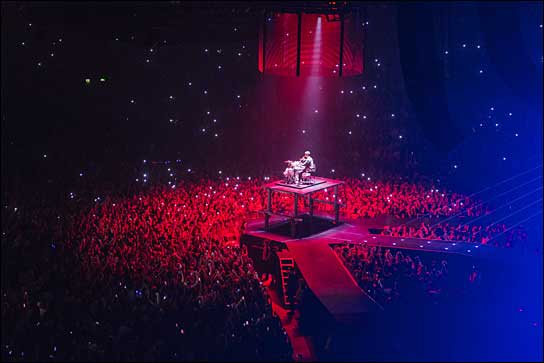 Auf seiner Purpose Tour hat Justin Bieber mit LEO, LYON die ganze Meyer-Sound-LEO-Family dabei (Fotos: Andrew Benge).