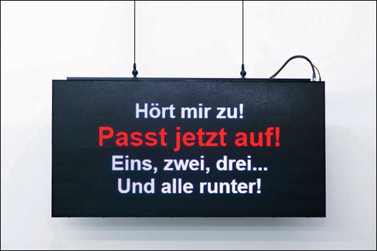 Vielseitig und einfach zu bedienen: Die LED-Übertitelungsanlage von Gerriets