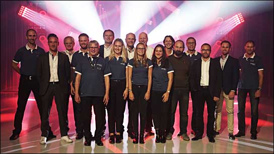 Partystimmung zum Deutschland-Start: Das Robe-Team in Ismaning