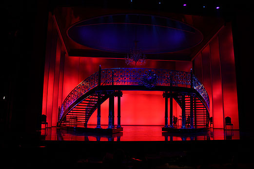 Patrick Woodroffe mit LEDs für das Wiener RUDOLFMusical www